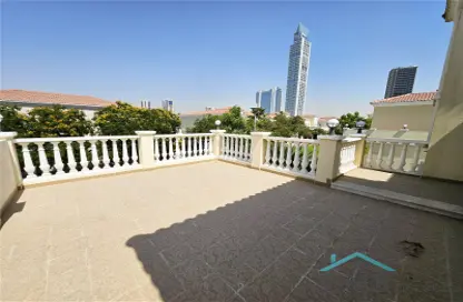 Villa - 2 Bedrooms - 3 Bathrooms for rent in District 9G - Jumeirah Village Triangle - Dubai