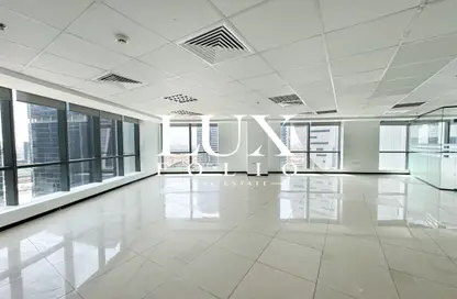 Office Space - Studio for rent in The Regal Tower - Business Bay - Dubai