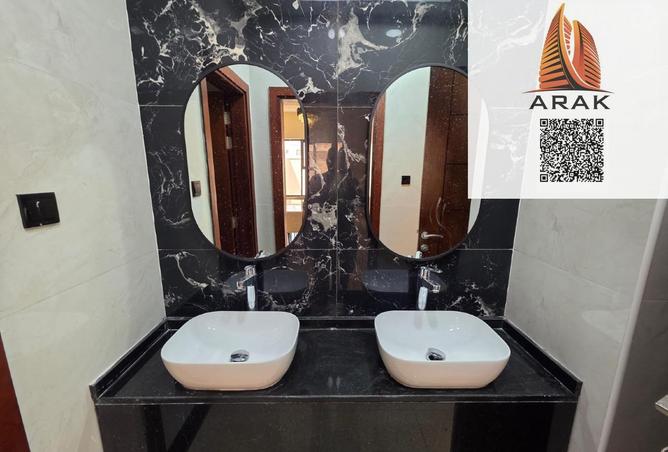 15633053 - Property Image 2