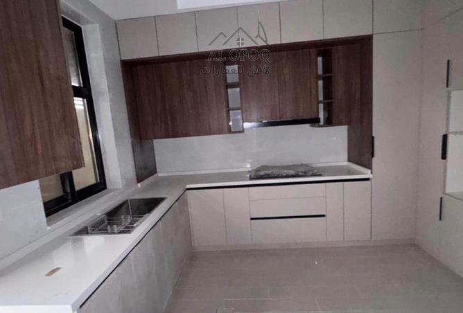 15581322 - صورة العقار 3