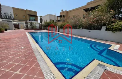 Villa - 4 Bedrooms - 5 Bathrooms for rent in Jumeirah 2 Villas - Jumeirah 2 - Jumeirah - Dubai