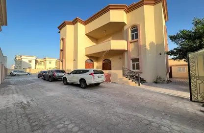 صورة لـ مبنى خارجي شقة - غرفة نوم - 1 حمام للايجار في مدينة خليفة أ - مدينة خليفة - أبوظبي ، صورة رقم 1