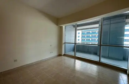 Apartment - 1 Bedroom - 2 Bathrooms for rent in The Waves Tower A - The Waves - Dubai Marina - Dubai