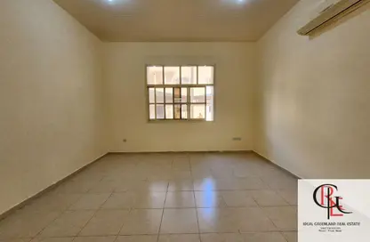 Apartment - 2 Bedrooms - 2 Bathrooms for rent in Mohamed Bin Zayed City - Abu Dhabi
