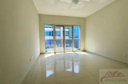 Apartment - 2 Bedrooms - 3 Bathrooms for sale in Sahara Tower 4 - Sahara Complex - Al Nahda - Sharjah