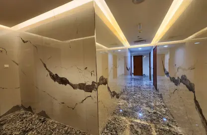 عمارة بالكامل - استوديو - 8 حمامات للبيع في 3 المويهات - المويهات - عجمان
