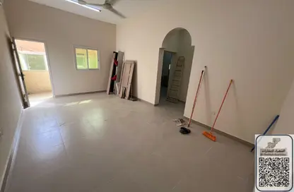 شقة - غرفة نوم - 2 حمامات للايجار في فلل الروضة 2 - 2 الروضة - الروضة - عجمان شقة - غرفة نوم - 2 حمامات للايجار في فلل الروضة 2 - 2 الروضة - الروضة - عجمان