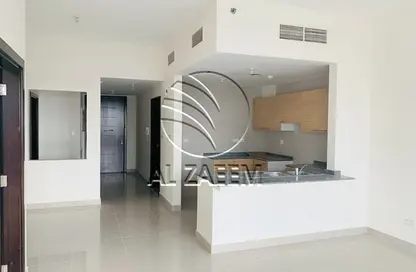 شقة - غرفة نوم - 2 حمامات للايجار في أبراج سيجما - مدينة الأضواء - جزيرة الريم - أبوظبي شقة - غرفة نوم - 2 حمامات للايجار في أبراج سيجما - مدينة الأضواء - جزيرة الريم - أبوظبي