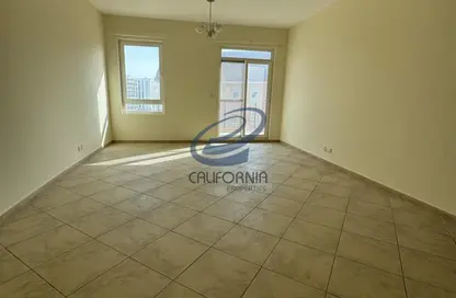 Apartment - 2 Bedrooms - 3 Bathrooms for sale in Dickens Circus 3 - Dickens Circus - Motor City - Dubai