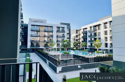 Apartment - 1 Bedroom - 2 Bathrooms for sale in Belgravia Square - Jumeirah Village Circle - Dubai