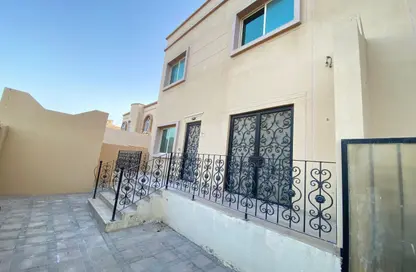 فيلا - 4 غرف نوم - 5 حمامات للايجار في مركز محمد بن زايد - مدينة محمد بن زايد - أبوظبي