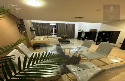 Living Room image for: Apartment - 1 Bedroom - 2 Bathrooms for rent in Shams Abu Dhabi - Al Reem Island - Abu Dhabi, Image 1