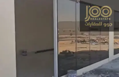 Warehouse - Studio - 2 Bathrooms for rent in Umm Al Thuoob - Umm Al Quwain