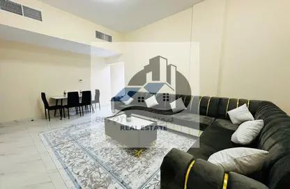 شقة - 2 غرف نوم - 2 حمامات للايجار في مساكن كورنيش عجمان - طريق كورنيش عجمان - عجمان