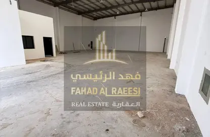 مستودع - استوديو - 1 حمام للايجار في أم الثعوب - أم القيوين