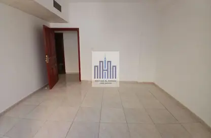 شقة - 2 غرف نوم - 2 حمامات للايجار في مويلح - الشارقة