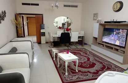 Living / Dining Room image for: Apartment - 1 Bedroom - 1 Bathroom for sale in Tiger 2 Building - Al Taawun Street - Al Taawun - Sharjah, Image 1