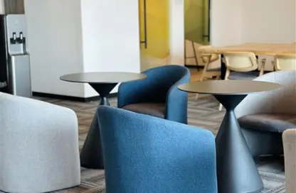 Co-working space - Studio - 2 Bathrooms for rent in Latifa Tower - Sheikh Zayed Road - Dubai