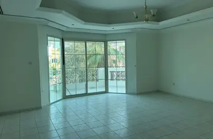 فيلا - 5 غرف نوم - 6 حمامات للايجار في جميرا 1 - الجميرا - دبي