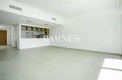 Empty Room image for: Apartment - 3 Bedrooms - 4 Bathrooms for sale in Downtown Views II Tower 2 - Downtown Views II - Downtown Dubai - Dubai, Image 1