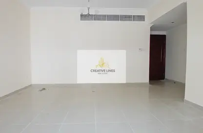 Apartment - 2 Bedrooms - 2 Bathrooms for rent in Al Karama - Dubai