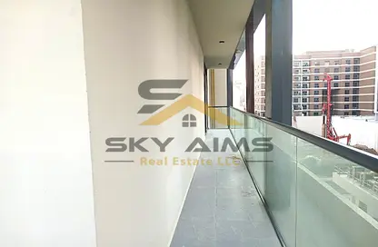 Apartment - 2 Bedrooms - 3 Bathrooms for rent in Arista One - Jumeirah Garden City - Al Satwa - Dubai