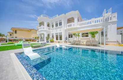 Villa - 6 Bedrooms - 7+ Bathrooms for rent in Signature Villas Frond G - Signature Villas - Palm Jumeirah - Dubai