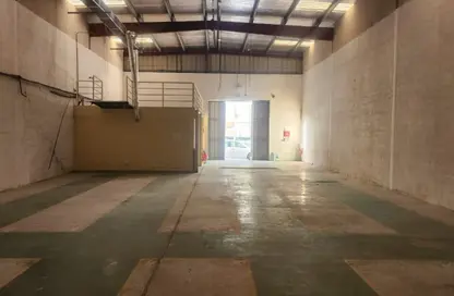 Warehouse - Studio - 1 Bathroom for rent in Al Quoz Industrial Area 1 - Al Quoz Industrial Area - Al Quoz - Dubai