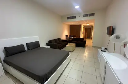 Apartment - Studio - 1 Bathroom for rent in Ajman One Towers - Al Sawan - Ajman