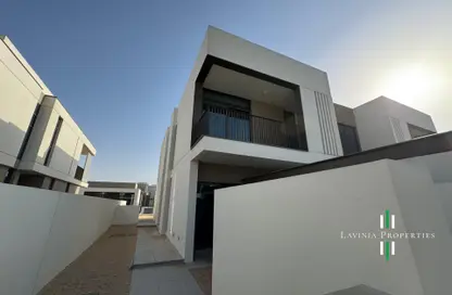 Villa - 4 Bedrooms - 5 Bathrooms for rent in Tilal Al Furjan - Al Furjan - Dubai