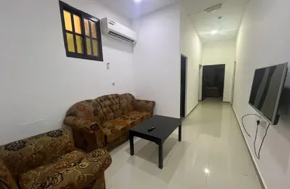 شقة - 2 غرف نوم - 1 حمام للايجار في القصيدات - رأس الخيمة