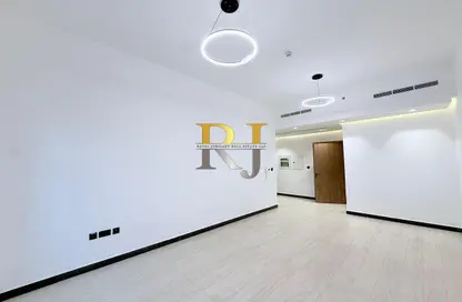 Apartment - 1 Bedroom - 2 Bathrooms for rent in Nad Al Sheba 1 - Nad Al Sheba - Dubai