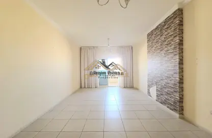 Apartment - 2 Bedrooms - 3 Bathrooms for rent in Muwaileh Commercial - Sharjah