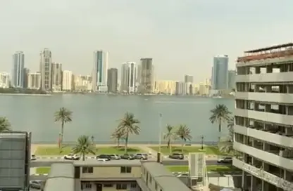 شقة - 4 غرف نوم - 4 حمامات للبيع في المجاز 3 - المجاز - الشارقة