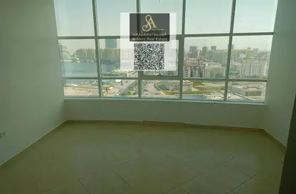 شقة - 2 غرف نوم - 2 حمامات للايجار في أورينت تاور 1 - أورينت تاور - البستان - عجمان
