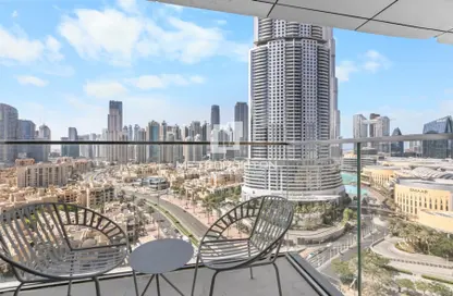 Apartment - 1 Bedroom - 1 Bathroom for sale in Boulevard Point - Downtown Dubai - Dubai
