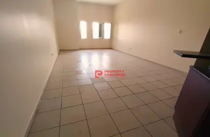 شقة - غرفة نوم - 2 حمامات للايجار في مبنى 1 - 37 - زين - ديسكفري غاردنز - دبي