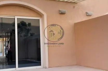 Villa - 2 Bedrooms - 3 Bathrooms for rent in Contemporary Style - Al Reef Villas - Al Reef - Abu Dhabi