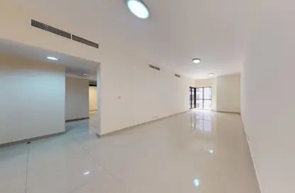 Apartment - 2 Bedrooms - 3 Bathrooms for rent in Golden Sands 9 - Mankhool - Bur Dubai - Dubai