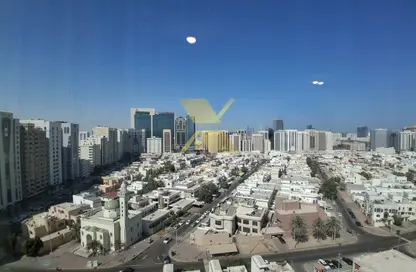 Apartment - 2 Bedrooms - 2 Bathrooms for rent in Habib Bank Tower - Muroor Area - Abu Dhabi