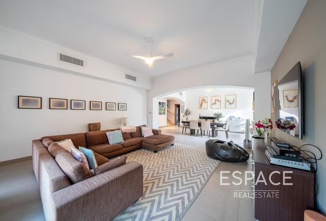 15239757 - Property Image 3