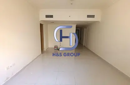 Apartment - 1 Bedroom - 2 Bathrooms for rent in Muwaileh 29 Building - Muwaileh - Sharjah
