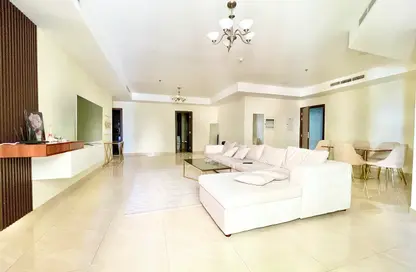 Apartment - 2 Bedrooms - 4 Bathrooms for rent in Riah Towers - Culture Village - Dubai