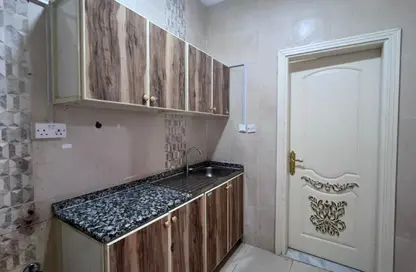 Apartment - Studio - 1 Bathroom for rent in Madinat Al Riyad - Abu Dhabi