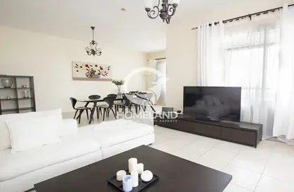 Apartment - 2 Bedrooms - 3 Bathrooms for sale in East Heights 3 - Business Bay - Dubai