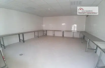 Empty Room image for: Labor Camp - Studio for rent in Mafraq Industrial Area - Abu Dhabi, Image 1