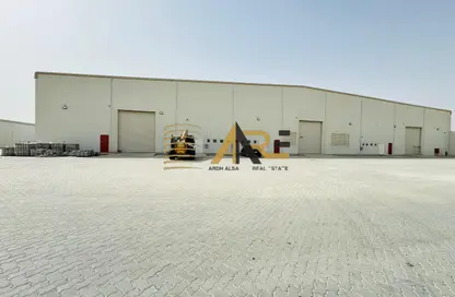 Warehouse - Studio - 6 Bathrooms for rent in Al Sajaa Industrial - Al Sajaa - Sharjah