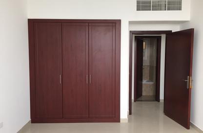Apartment - 2 Bedrooms - 3 Bathrooms for rent in Manazil Tower 3 - Al Mamzar - Sharjah - Sharjah