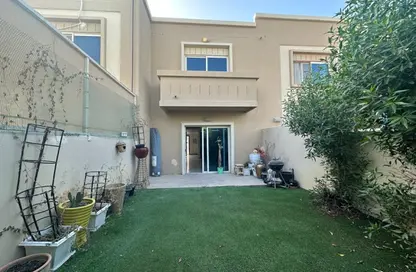 تاون هاوس - 2 غرف نوم - 3 حمامات للايجار في طراز عربي - فيلات الريف - الريف - أبوظبي