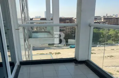 Apartment - 2 Bedrooms - 2 Bathrooms for rent in Glitz 1 - Glitz - Dubai Studio City - Dubai